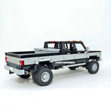 2003PCS MOC 1:13 Scale RC Chevroling Silveraded